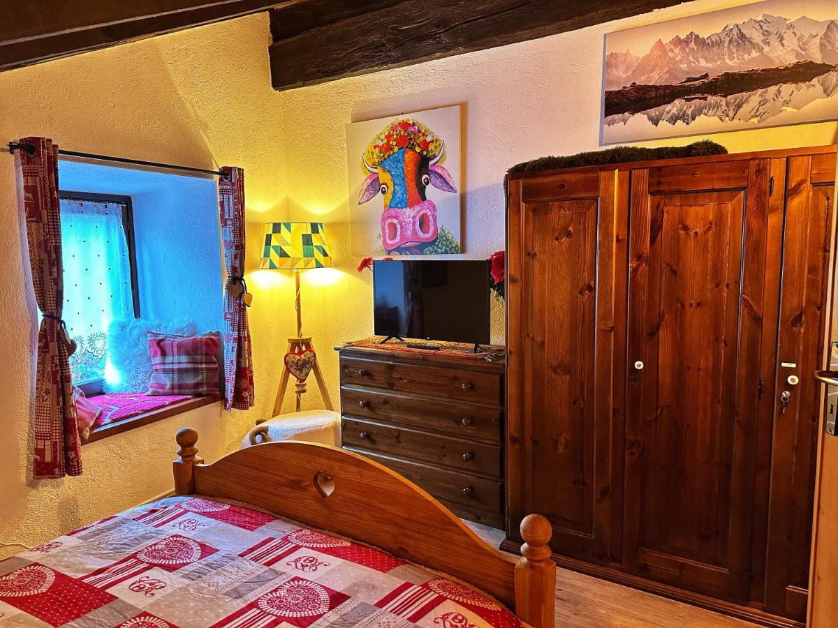 Meizon - La Montagna, Pila, Crevacol, Aosta E Valpelline Gignod ภายนอก รูปภาพ
